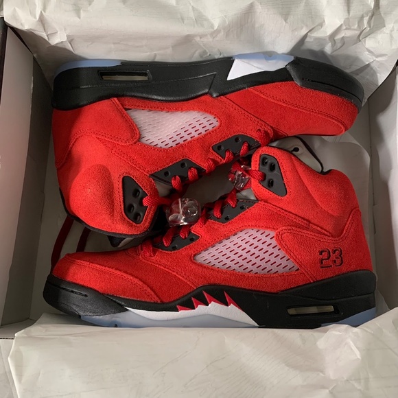 Nike Air Jordan Retro 5 ‘Raging Bull’ Varsity Red Suede 9 - Picture 2 of 10